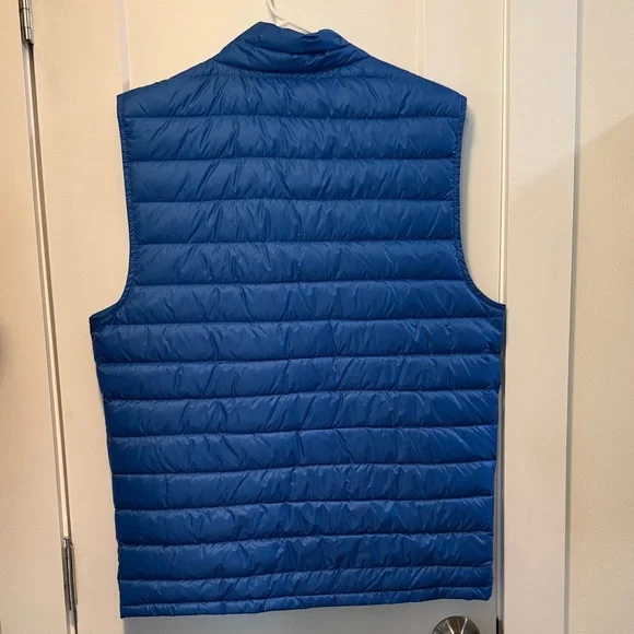 Oakley Men's Lightweight Down Puffer Vest Size L - Picture 3 of 8